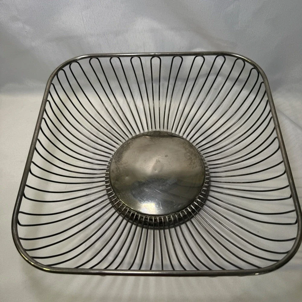 Vintage Silver Plated‎ Square Wire Fruit Basket Centerpiece Bowl 9 Inch
